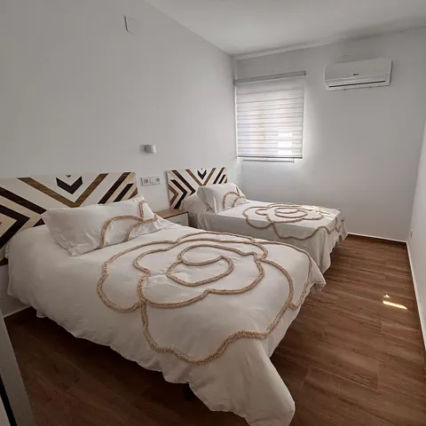 DORMITORIO 2 CAMAS DE 0,90
