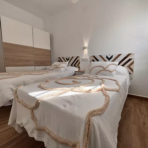 DORMITORIO 2 CAMAS DE 0,90