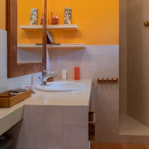 Baño completo con ducha de 120 cm