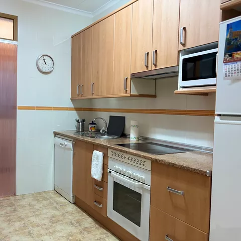 COCINA APARTAMENTO AZAFRAN CONSUEGRA