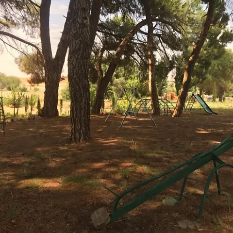Parque infantil en el Camping Cantapino