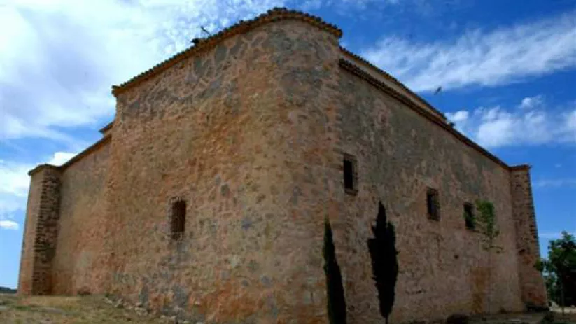 Castillo de Torrebuceit en Torrejoncillo del Rey