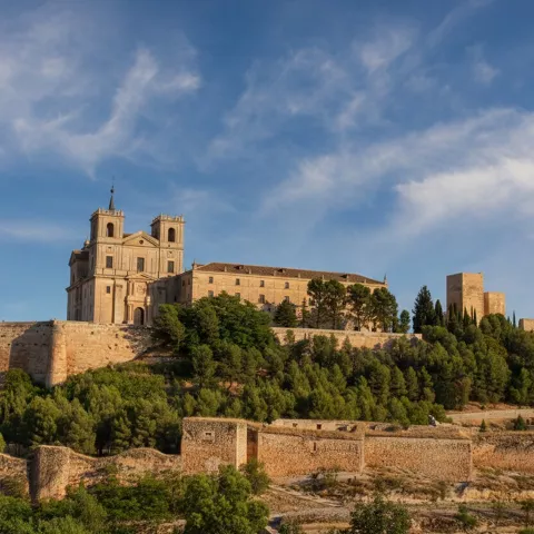 Vista del castillo monasterio de Uclés en Cuenca