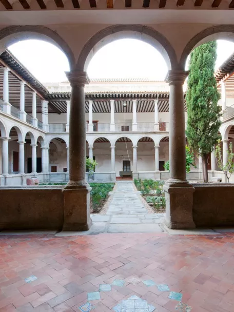 Claustro renacentista del convento de San Clemente de Toledo