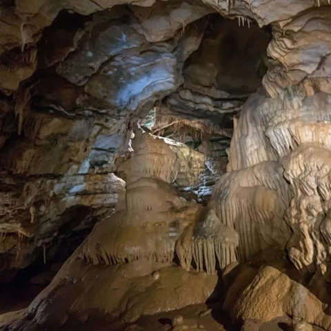 La Cueva de los Moros en Las Majadas, provincia de Cuenca