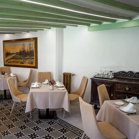 Interior de restaurante Feria 8