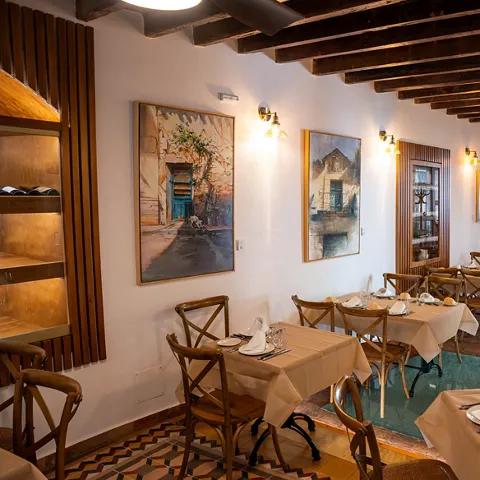 Interior de restaurante Feria 8
