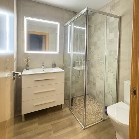 BAÑO 1