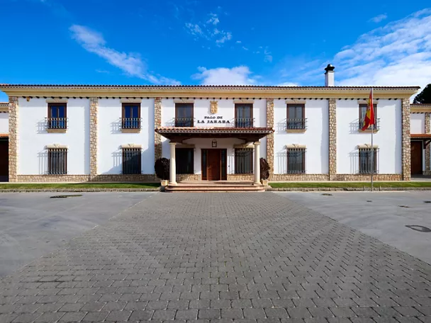 Fachada Finca