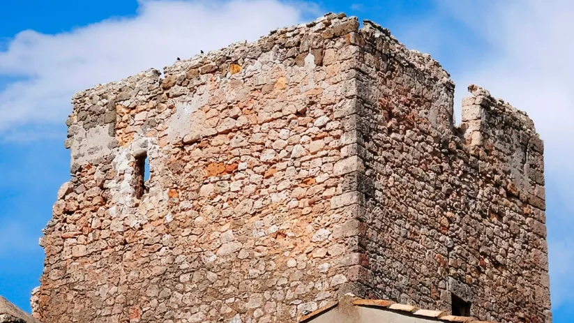 Restos de castillo de piedra