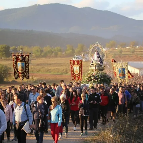 Panorámica de la procesión de la Virgen de Tejeda en Moya