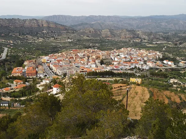 Vista aérea del pueblo de Férez