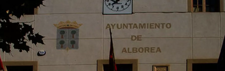 Imagen de la fachada del ayuntamiento de Alborea