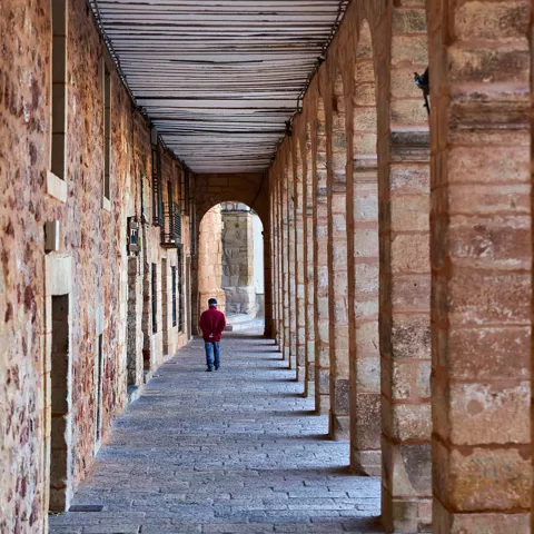 Soportales de la Plaza Mayor de Alcaraz