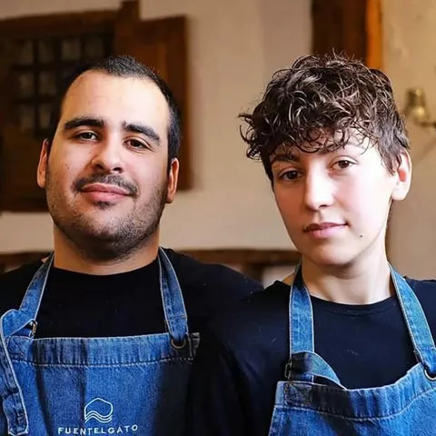 Olga García y Alex Paz, chefs del restaurante Fuentelgato en Huerta del Marquesado, Cuenca
