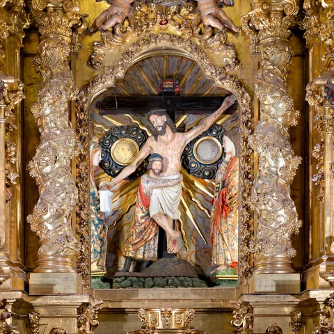 Imagen del Santo Cristo de Atienza en la iglesia de San Bartolomé