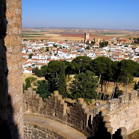 Belmonte desde el castillo y murallas