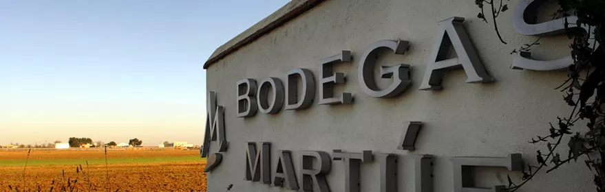 bodegas-martue-la-guardia.jpg