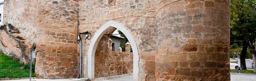 Muralla: Puerta del Convento, Buendía