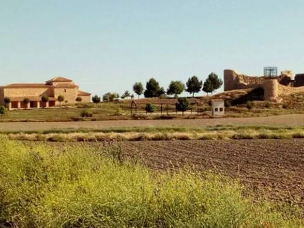Panorámica del castillo de Fuentes