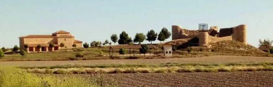 Panorámica del castillo de Fuentes