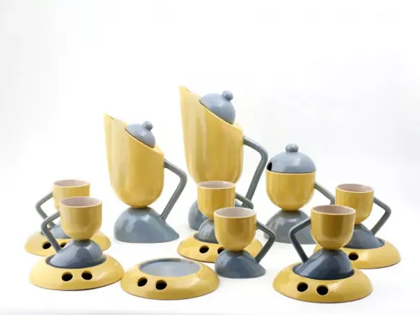 Imagen de vasos y jarras de cerámica