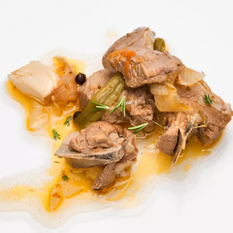 Imagen de un plato de cordero