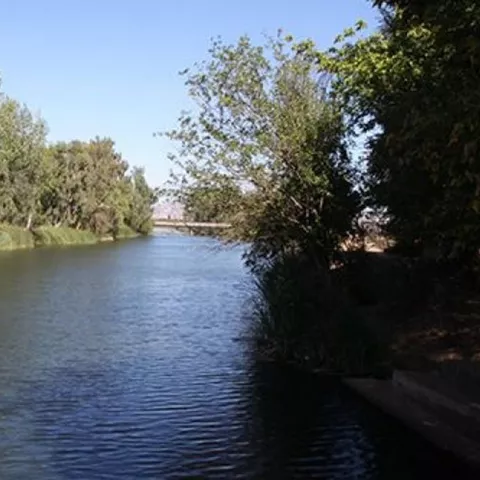 Panorámica del río a su paso por El Robledo, Ciudad Real
