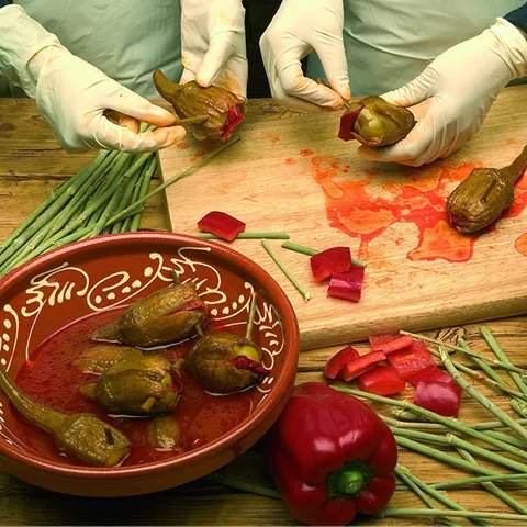 Elaboracion de la berenjena de Almagro con indicación protegida