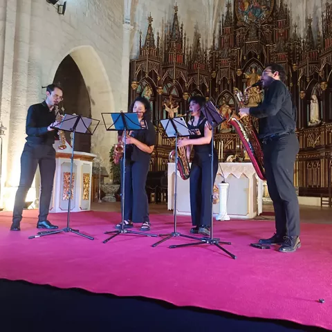 Actuación musical en el festival FIMUC de Beteta