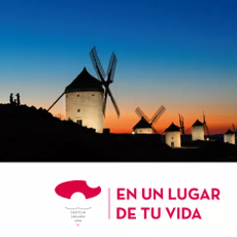 Imagen de un paisaje con molinos