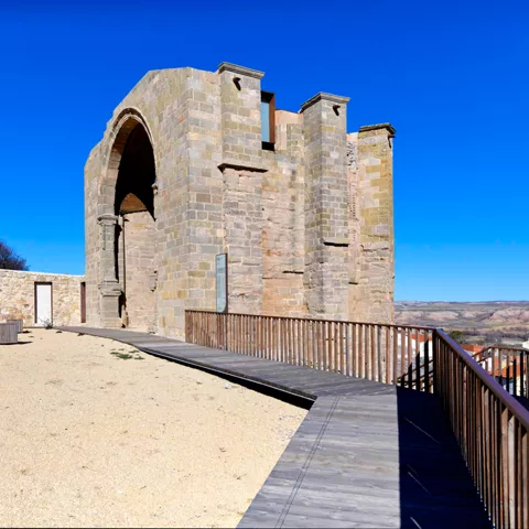 Ábside de Santa María de Atienza de Huete
