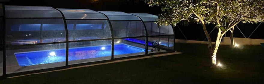 Capacidad 10 personas, piscina climatizada, barbacoa