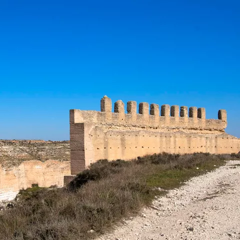 Muralla almohade de Jorquera y su paisaje