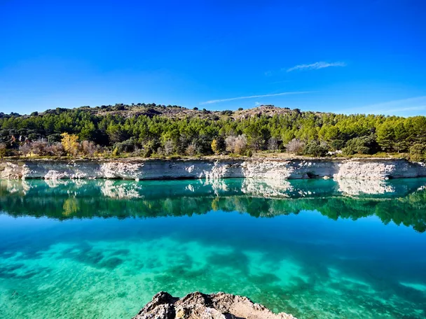 Lagunas de aguas turquesas