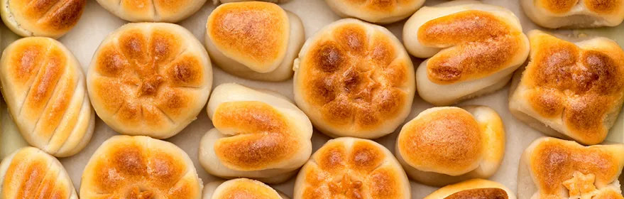 Imagen de mazapanes artesanos con distintas formas