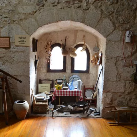 Sala de exposción del Museo Etnográfico de San Clemente, en Cuenca