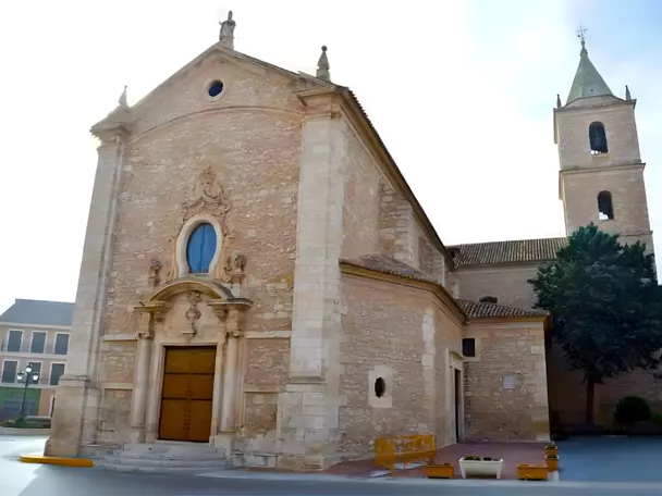 Iglesia de San Pedro y San Pablo de  Madrigueras