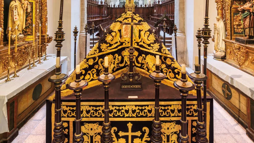 Catafalco de la Princesa de Éboli en la Colegiata de Pastrana