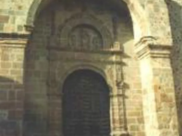 Imagen de puerta de iglesia de Peñalver