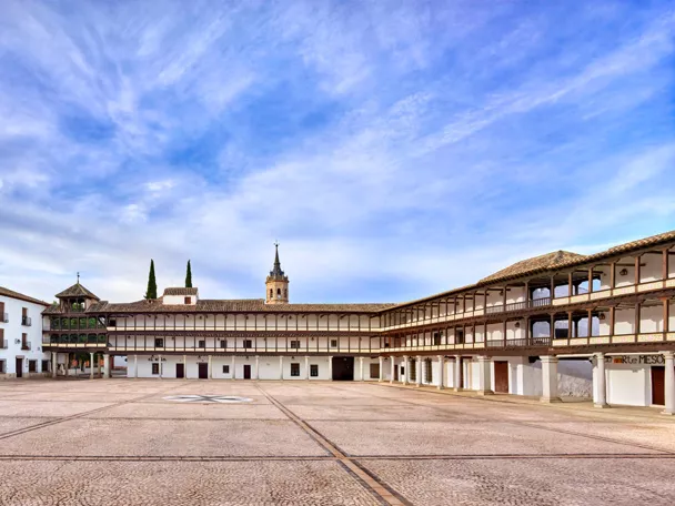 Vista general de la Plaza Mayor de Tembleque