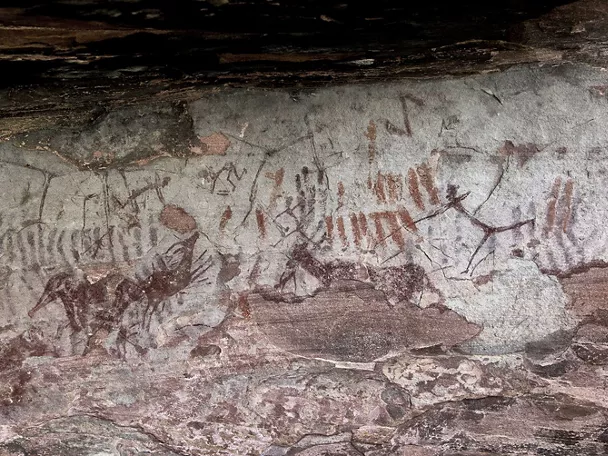 Pinturas rupestres del Abrigo del Tío Modesto en Henarejos