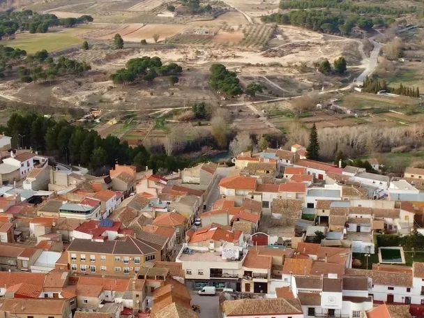 Vista aérea del pueblo de Valdeganga