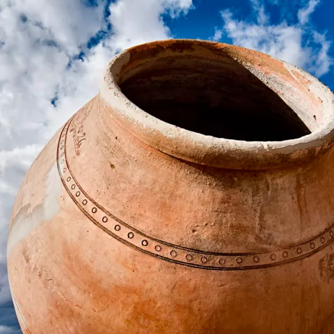 Tinaja típica de la alfarería de Villarrobledo