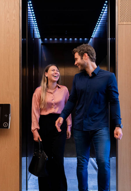 4N9A44800:451x656%2811-16%29