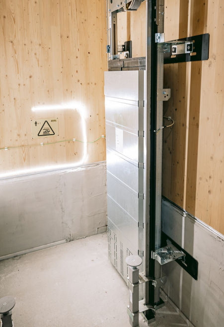 AB1A0270:451x656%2811-16%29