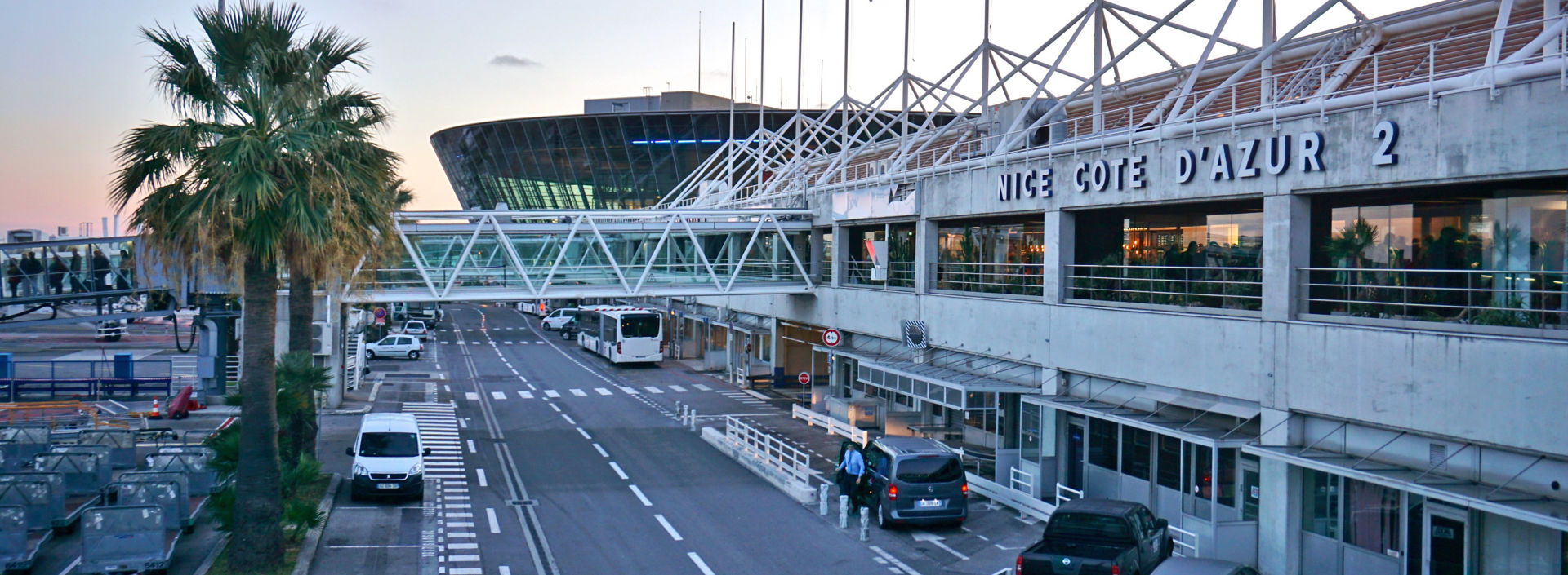 Aeroport-de-Nice:1920x705%28hero%29