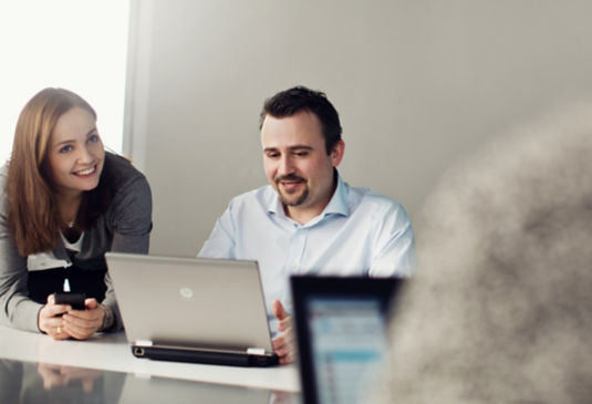 Alex_and_Christa:535x365