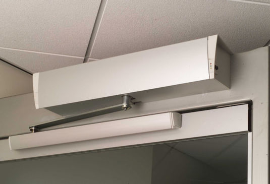 Automaat_Trekkend__dichte_deur:535x365