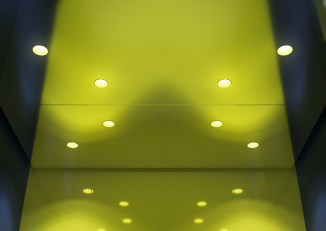 Ceilings_-_Focused_lighting_CL82_still:669x475